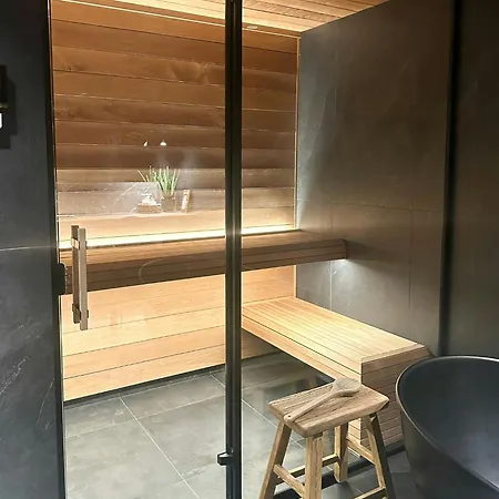 Unique With And In-ski Out